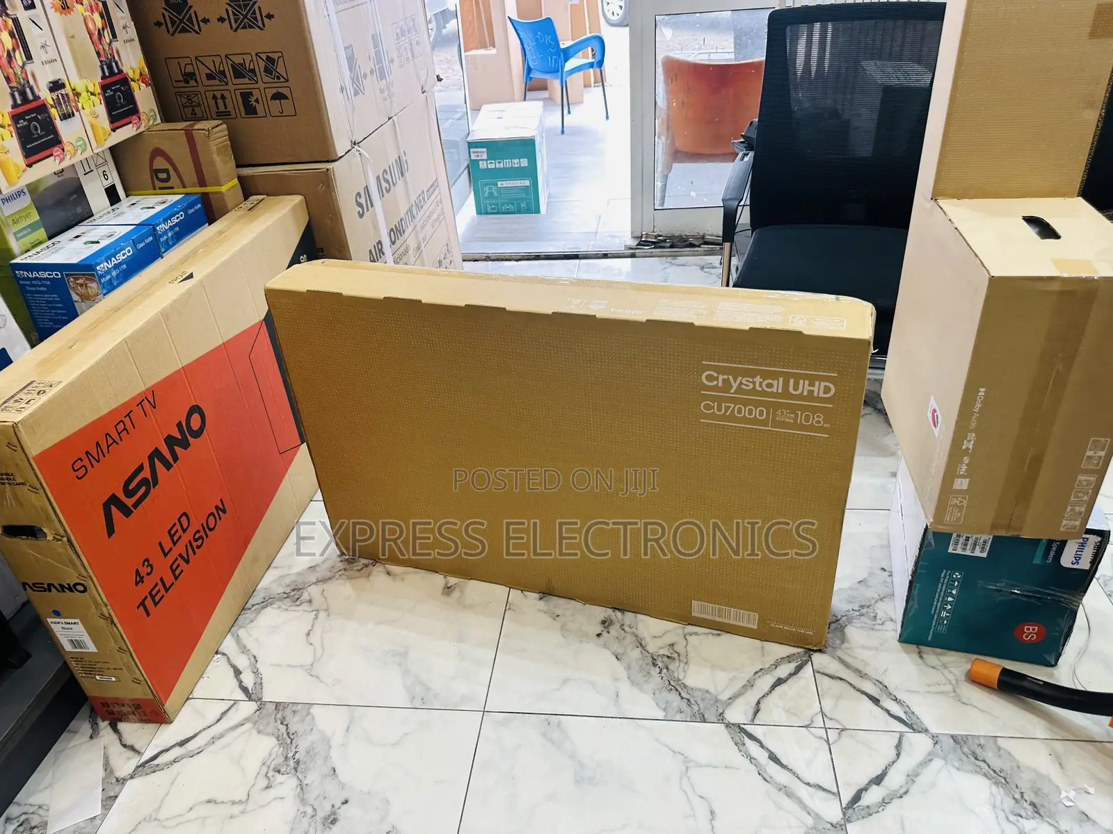 Brand —-New —-43”Cu7000 UHD Smart Samsung