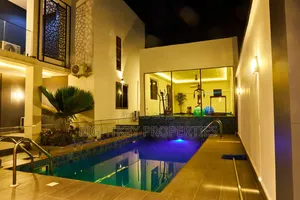 5bdrm Mansion in Kumasi for sale