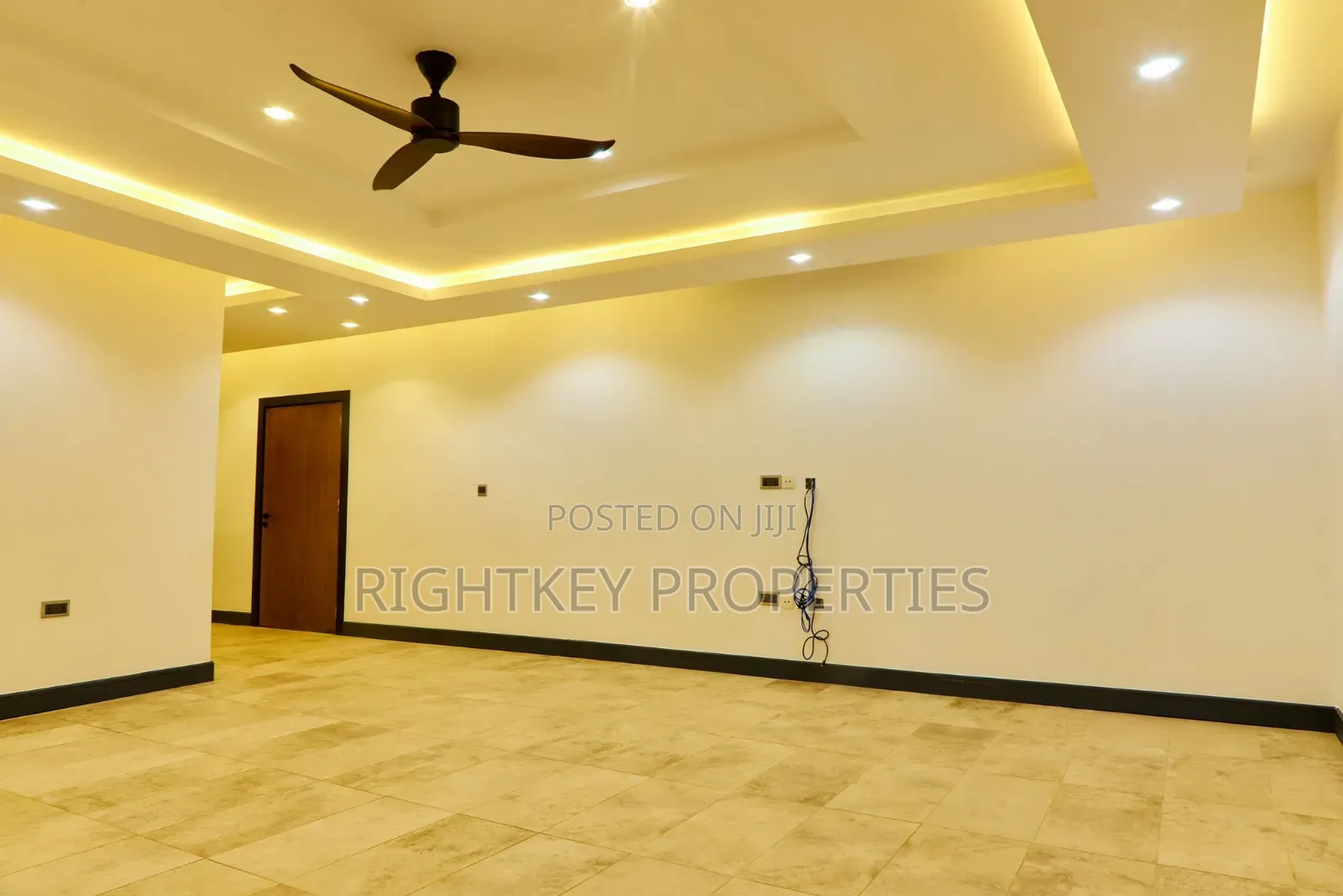 5bdrm Mansion in Kumasi for sale
