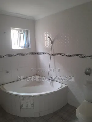 3bdrm House in Klagon  Police, Tema Metropolitan for rent
