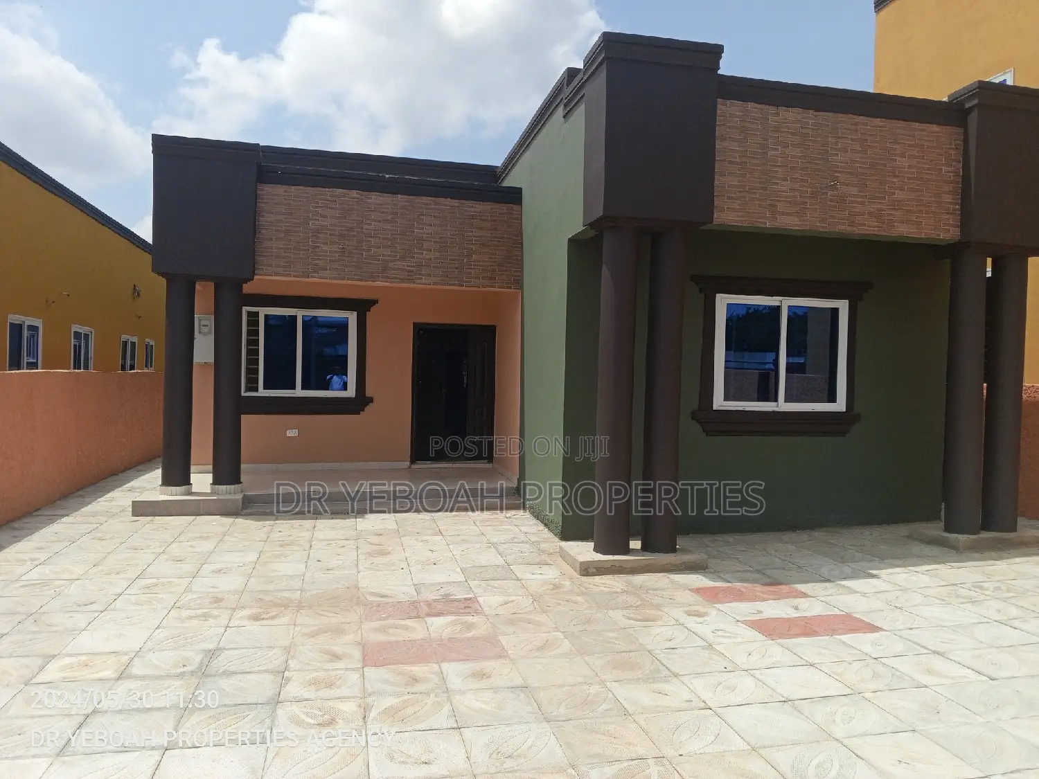 3bdrm House in Spintex Manet :- 3 for sale