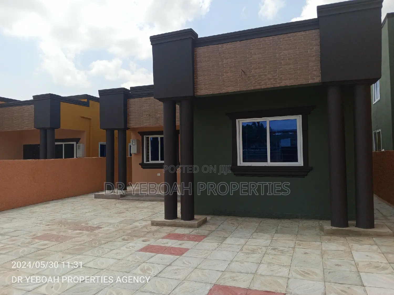 3bdrm House in Spintex Manet :- 3 for sale