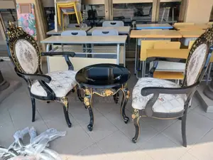 Royal Table and Chair