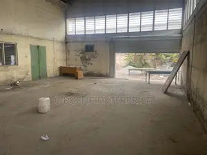 560 SQM Warehouse at Accra Central for Rent