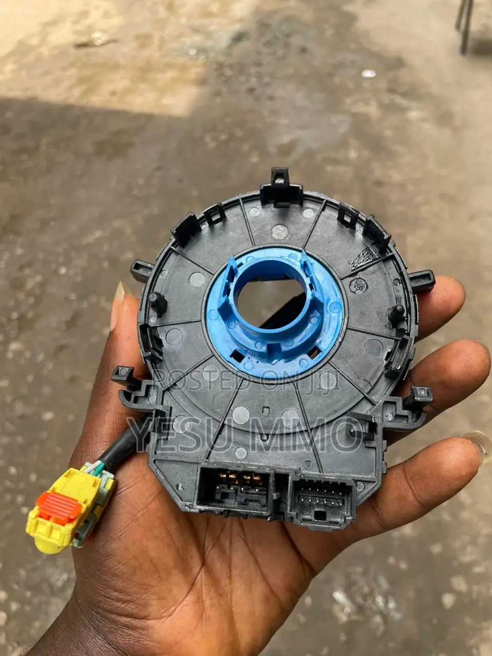 Kia Sportage 14 Horn Plate