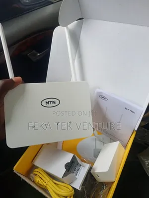 Universal Mtn 4g T30d Tourbonet Router + Type C Powerbank