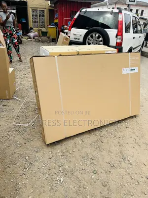 Mega Contrast 65”Cu8000 UHD Smart Samsung