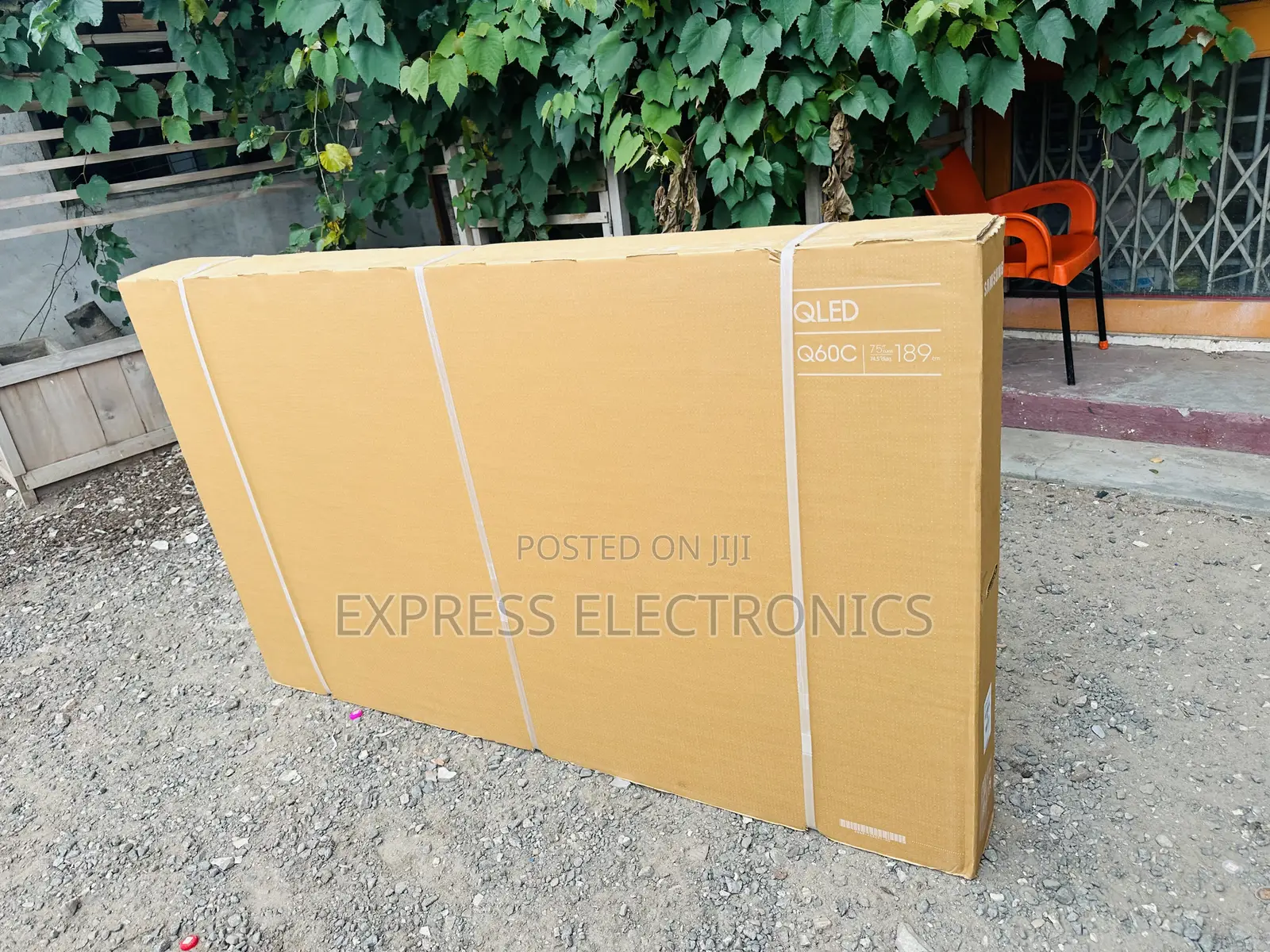 Hugh Contrast Samsung UHD 75cu8000