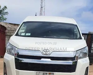 Toyota Hiace for Rental