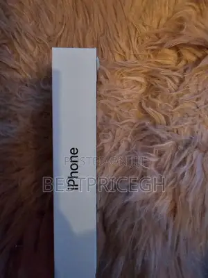 New Apple iPhone 15 128 GB Black