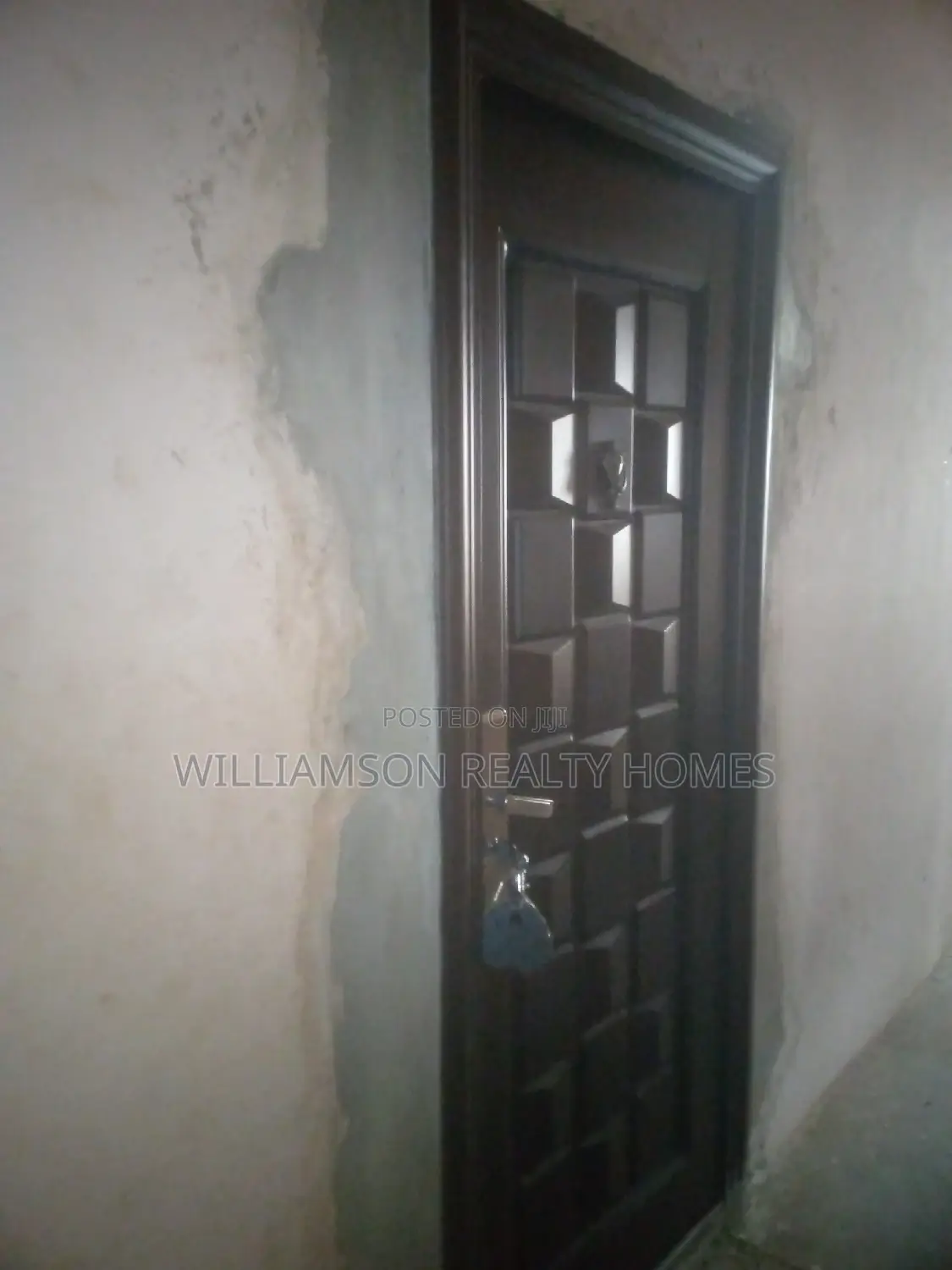 1bdrm Apartment in Community 18 Area, Spintex for rent