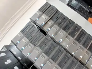 Desktop Computer Dell OptiPlex 790 4GB Intel Pentium HDD 250GB