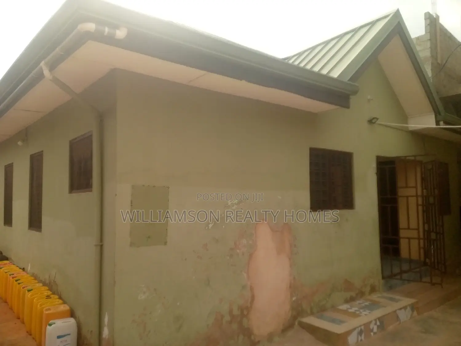 2bdrm Apartment in Hfc Estate Area, Spintex for rent