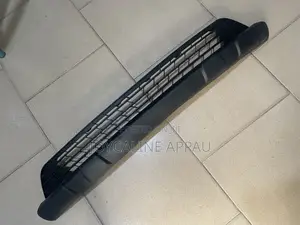 Toyota Matrix Bumper Down Net 2005