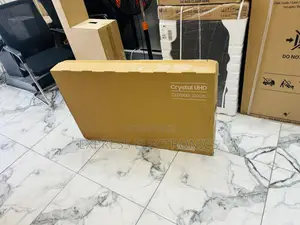 Compact Size Screen 43”Cu7000 Uhd Samsung