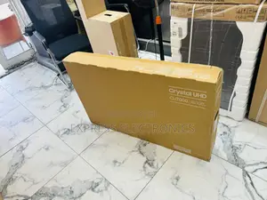 Compact Size Screen 43”Cu7000 Uhd Samsung