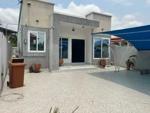 3bdrm House in Bronko Housing, Spintex for rent