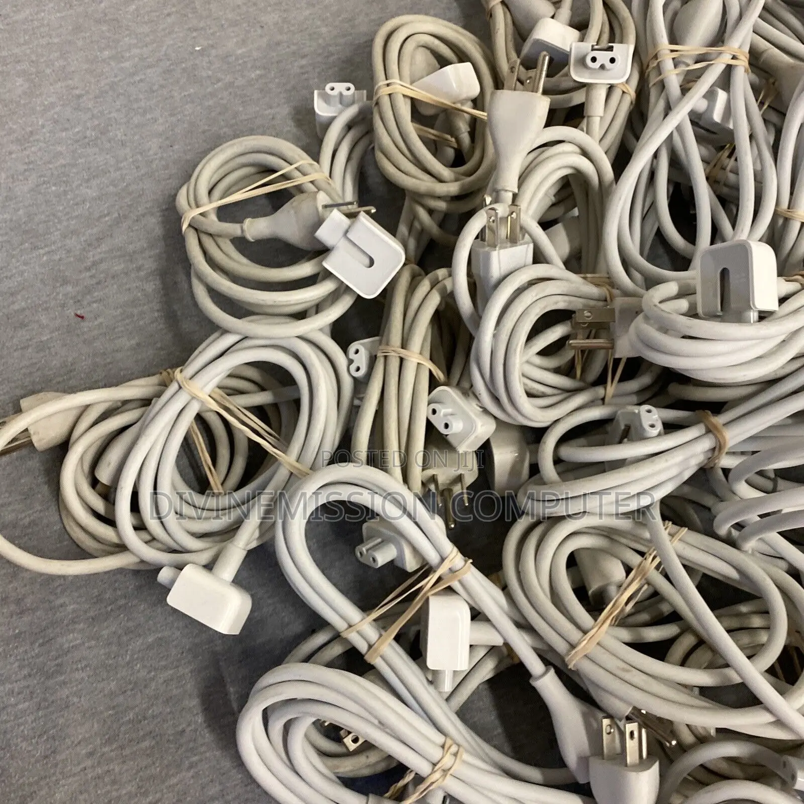 Apple Macbook Original Uk Power Cable/ Power Cord.