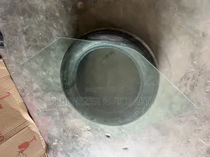 Range Rover Velar Door Glass