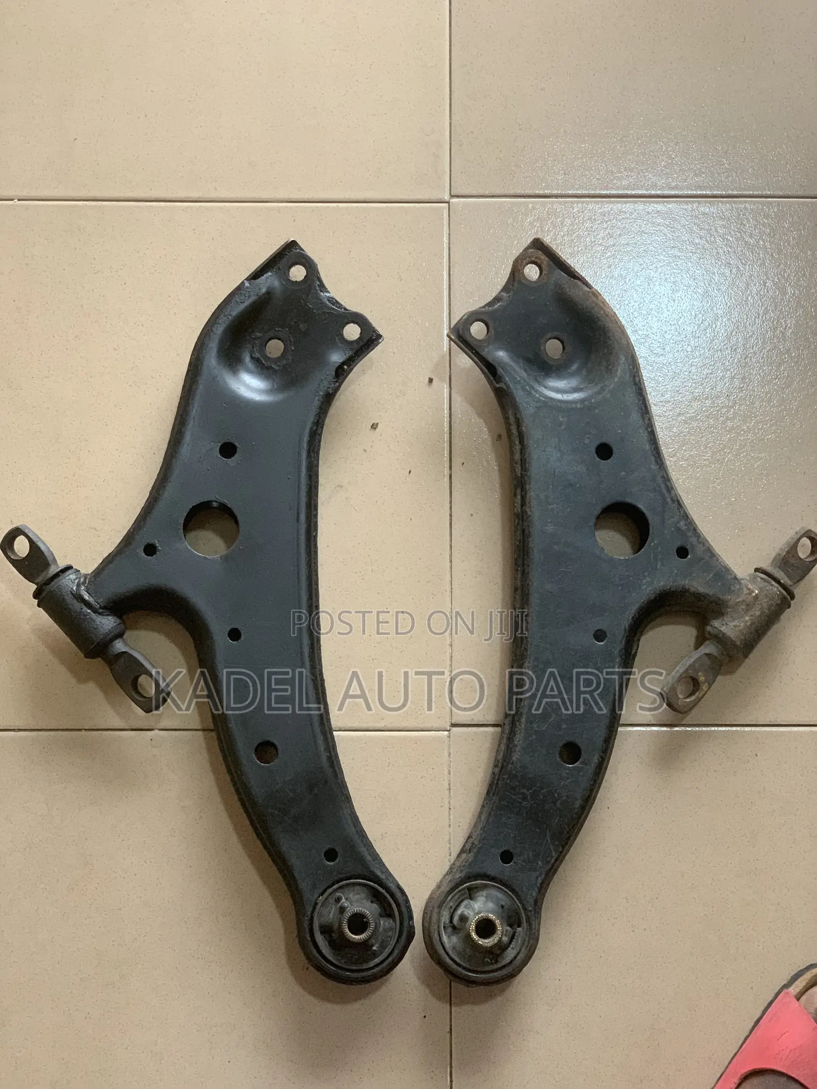 Toyota Highlander Lower Arm Set