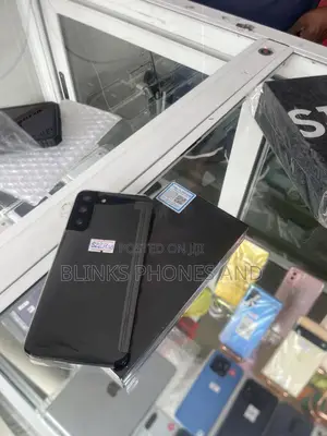New Samsung Galaxy S22+ 5G 128 GB Black