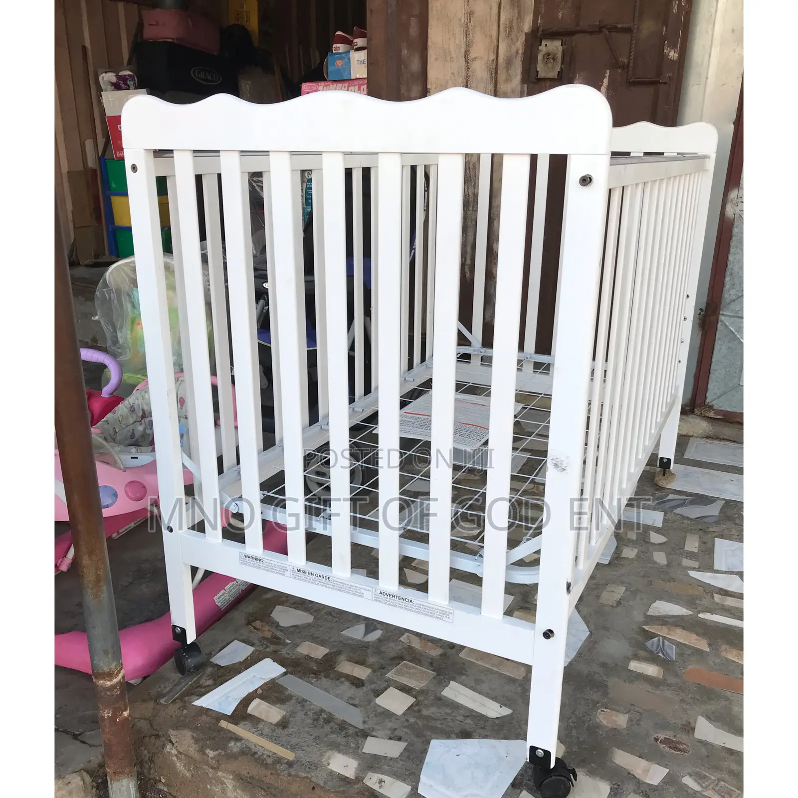 3-in-1 Convertible Crib White Converts 2 Toddler Bed Daybed