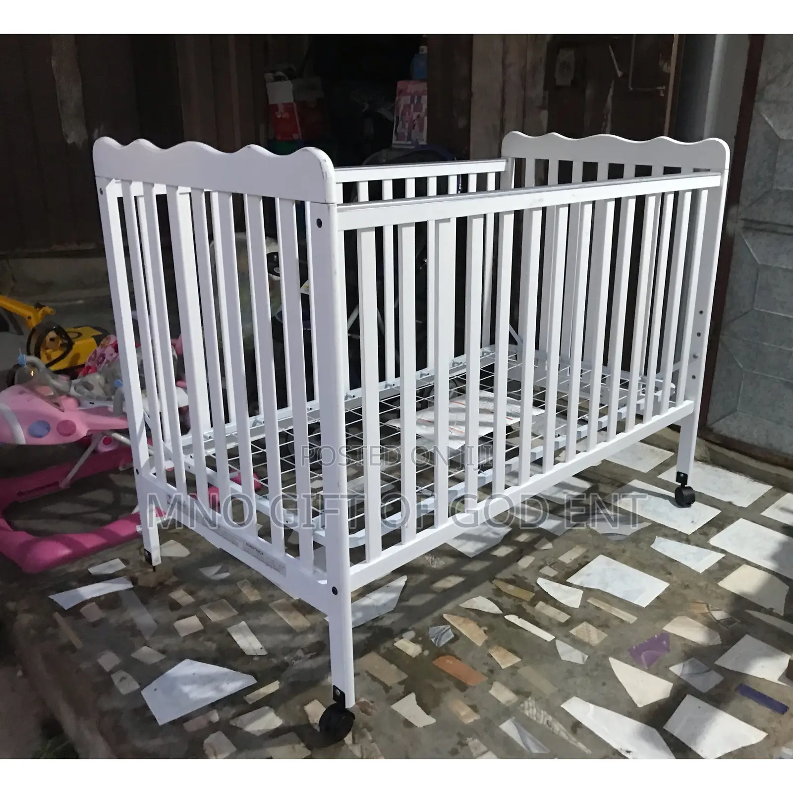 3-in-1 Convertible Crib White Converts 2 Toddler Bed Daybed