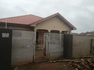 2bdrm House in Seedovproperties, Spintex for rent