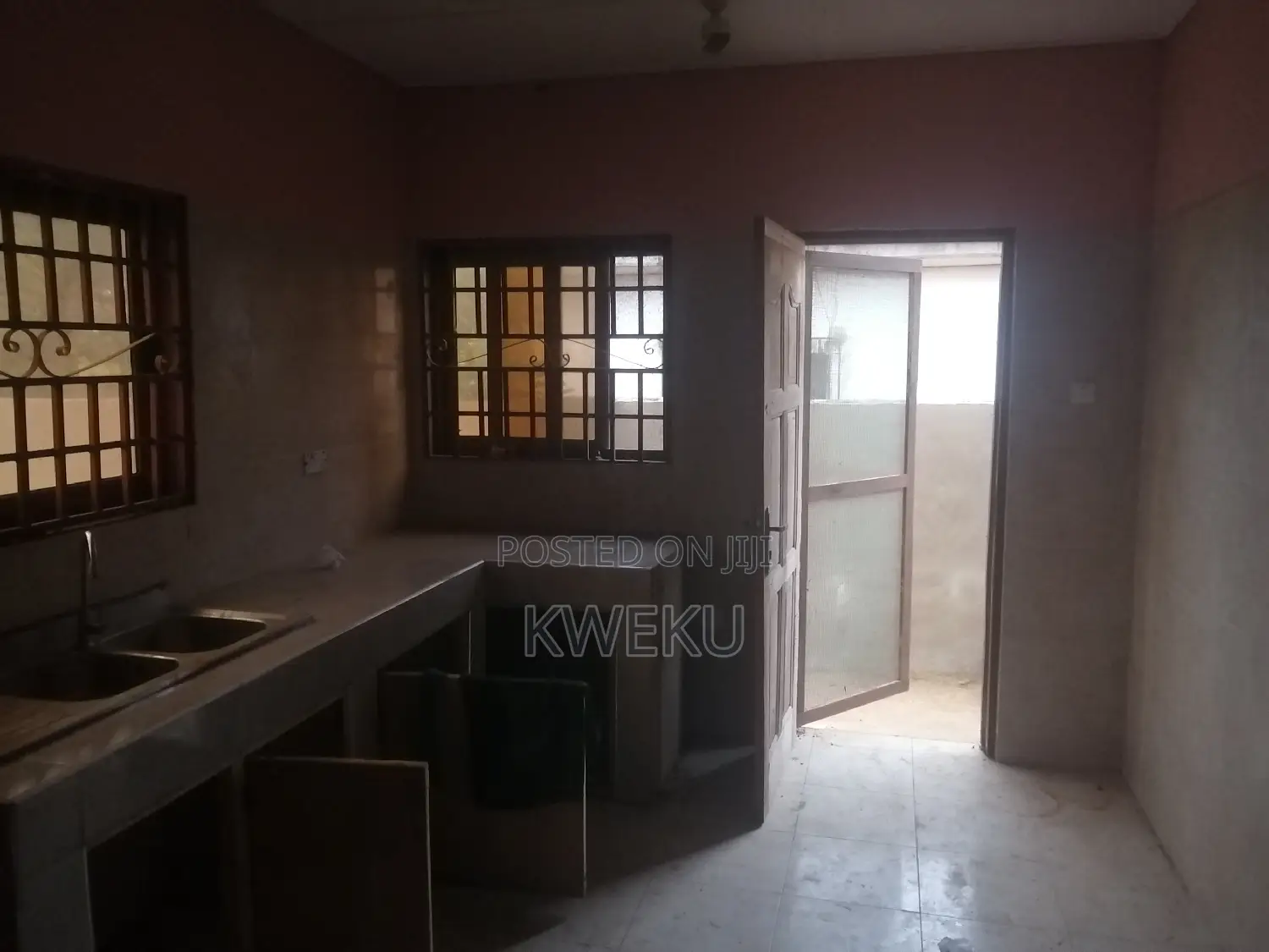 2bdrm House in Seedovproperties, Spintex for rent