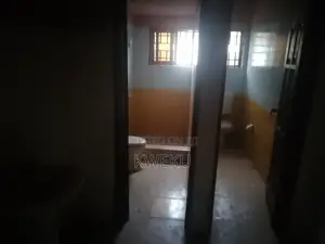 2bdrm House in Seedovproperties, Spintex for rent