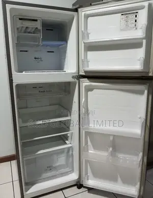 Exclusive Samsung 411 LTRS Duracool Twin Cooling Plus Fridge