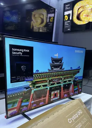 Samsung 43′ Crystal Uhd Smart Tv –