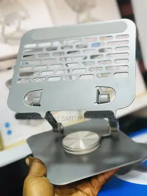 360 Rotating iPads and Tablets Stand