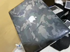 Laptop Apple MacBook Pro 4GB Intel Core 2 Duo HDD 320GB