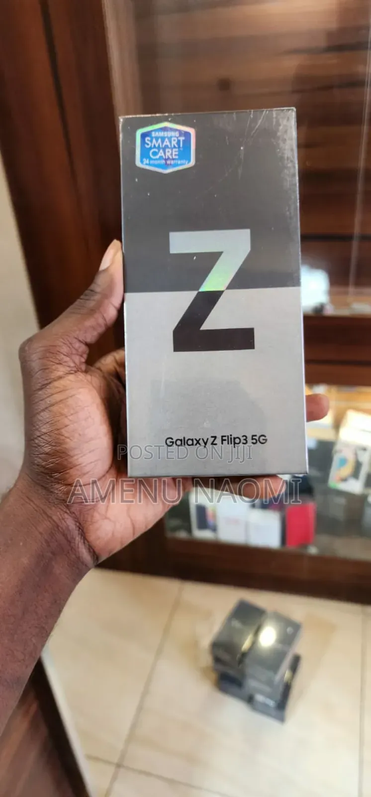 New Samsung Galaxy Z Flip3 5G 128 GB Black