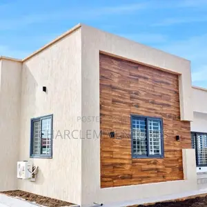3bdrm House in Charclem Ventures, Accra Metropolitan for sale