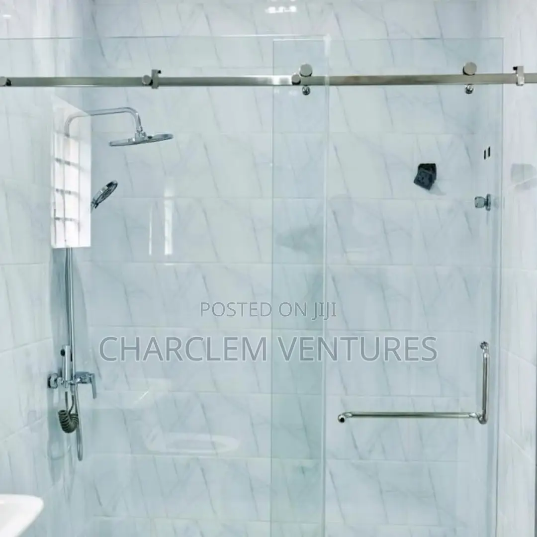 3bdrm House in Charclem Ventures, Accra Metropolitan for sale