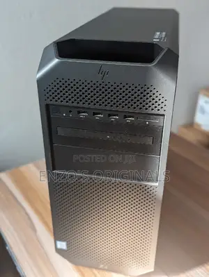 Desktop Computer HP Z4 32GB Intel Xeon SSD 1T