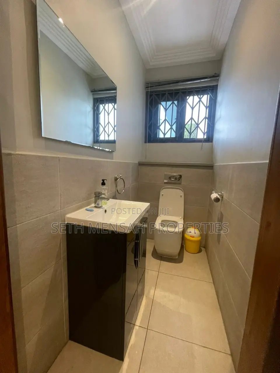 Furnished 3bdrm Townhouse/Terrace in Skm, East Legon for sale