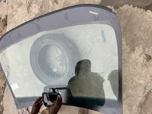 Lexus LX570 Front Windshield