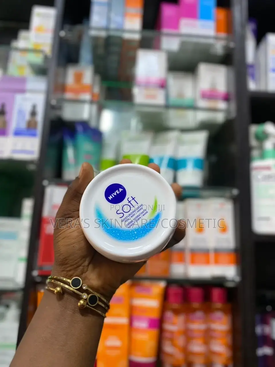 Nivea Soft Moisturizer