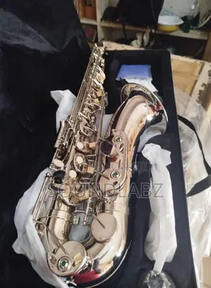 Saxophone (Yamaha/Titanic) - Alto