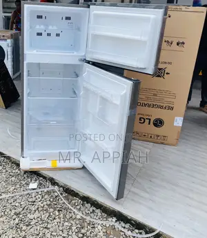 Sealed in Box LG GN-B202SQBB Top Freezer Electric Fridge