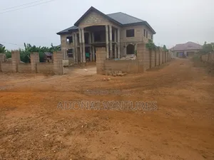 One Plot Available for Sale in Santasi Kokoben