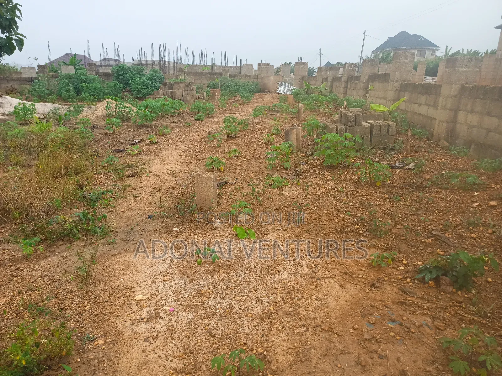 One Plot Available for Sale in Santasi Kokoben