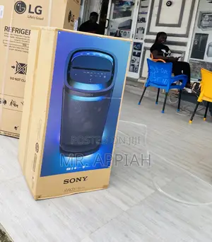 Sony SRS-XV900 Wireless Portable Bluetooth Speaker(Black)