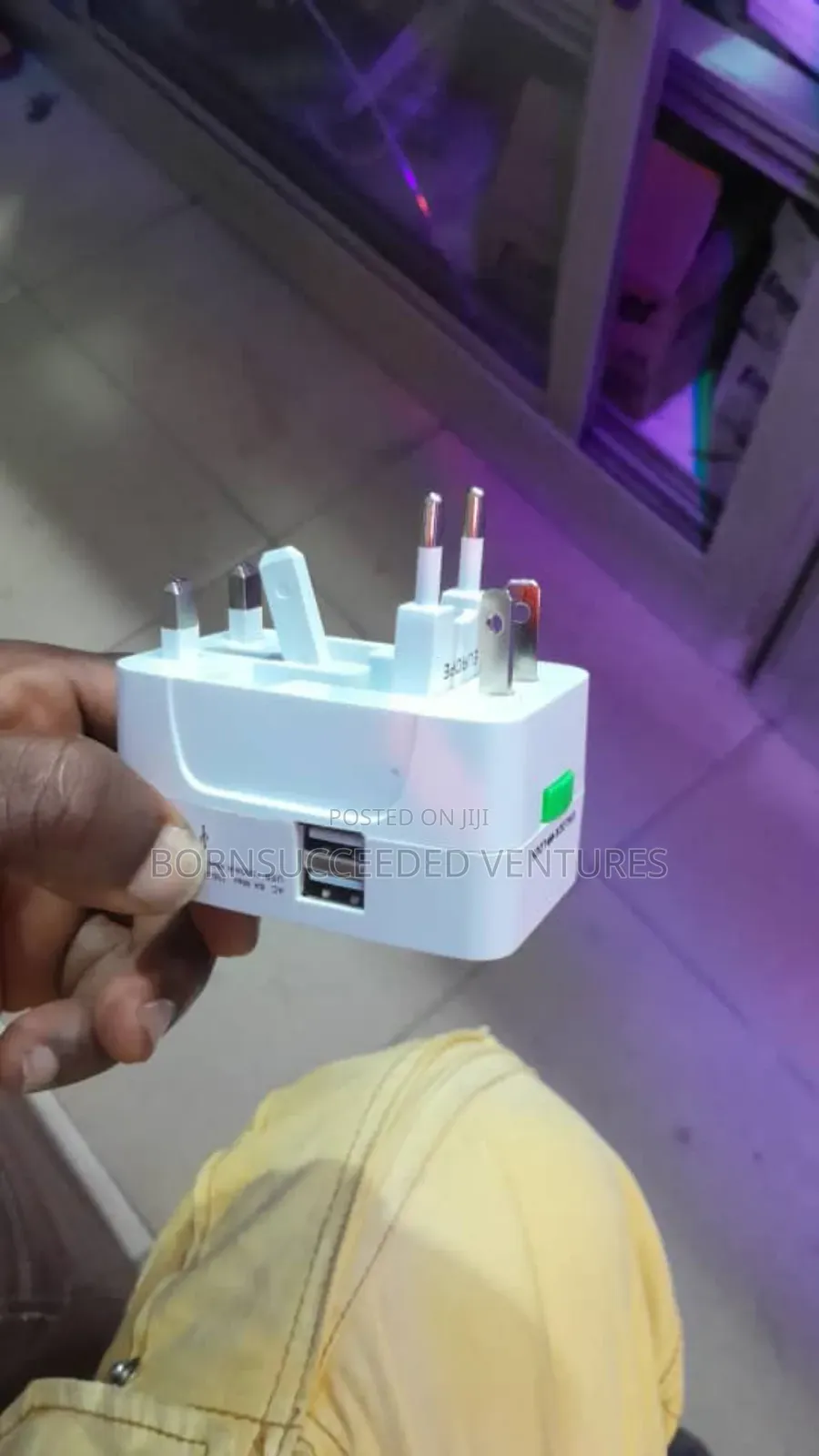 Universal Travel Adapter With Usb Slot