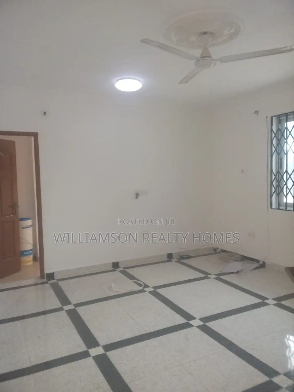 2bdrm Apartment in Community 18 Area, Spintex for rent