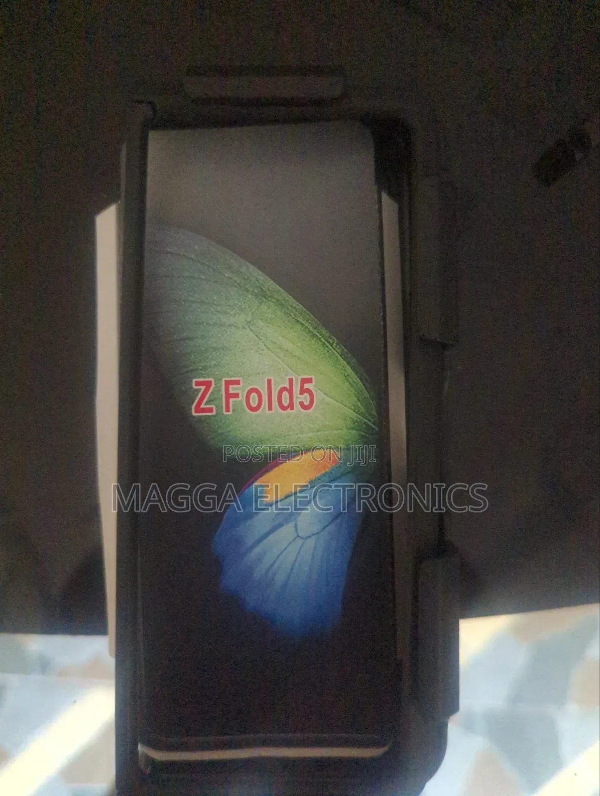 Samsung Galaxy Z Fold 4 , 5