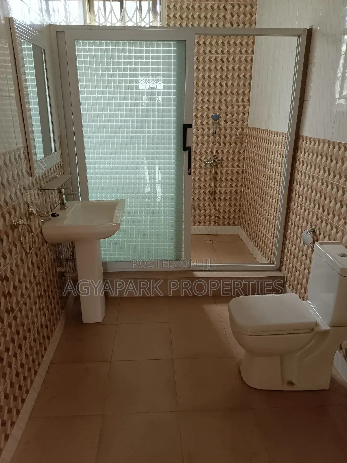2bdrm Apartment in Amasaman Abloman, Ga West Municipal for rent